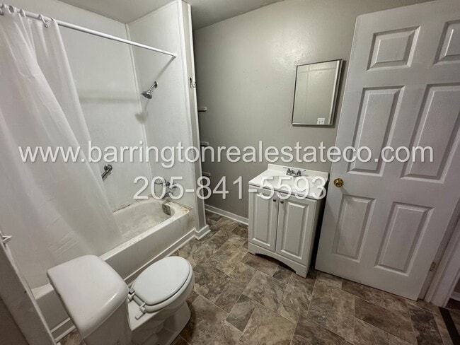 Photo - 1701 Hatchet Ave