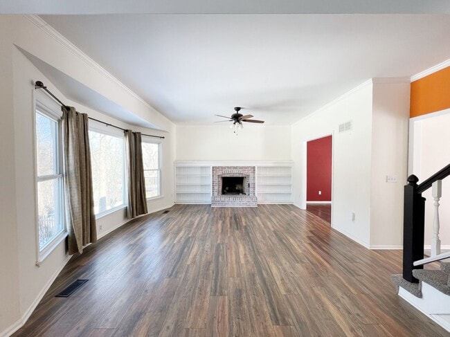 Photo - Stunning 4-Bedroom Home in Overland Park!