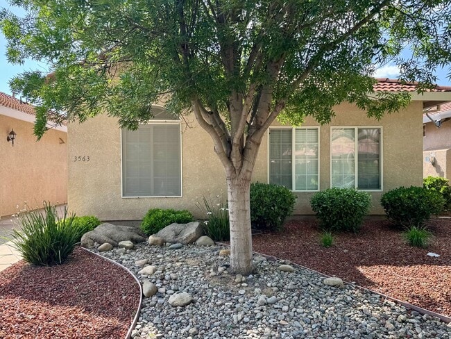 Photo - 3 Bedroom 2 Bath home with covered patio