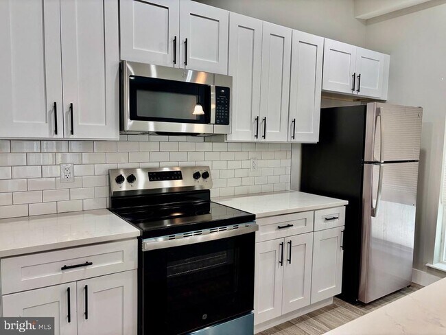 5423 Baltimore Ave Unidad 2