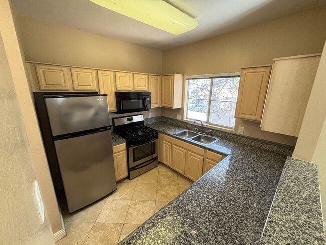 Photo - Gorgeous 1Bed/1Bath Condo located in Spanish Palms guard gated community!