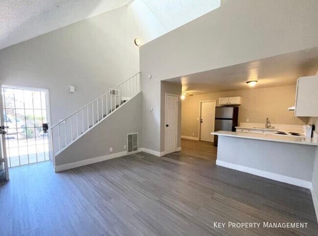 Photo - 5187 Garden Ln