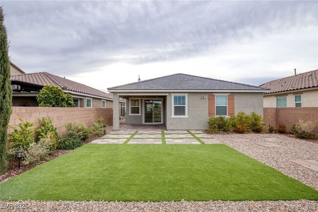 Photo - 2698 Frabiele St