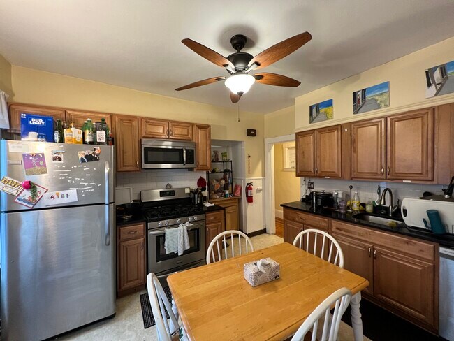 Photo - 121 Liberty Rd