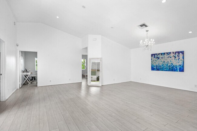 Photo - 790 Clearbrook Park Cir