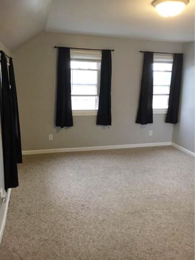 Photo - ms258 Unit 1379