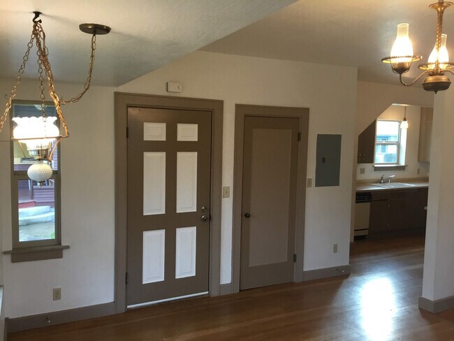 Photo - 3 Bedroom Duplex in Whiteaker Neighborhood