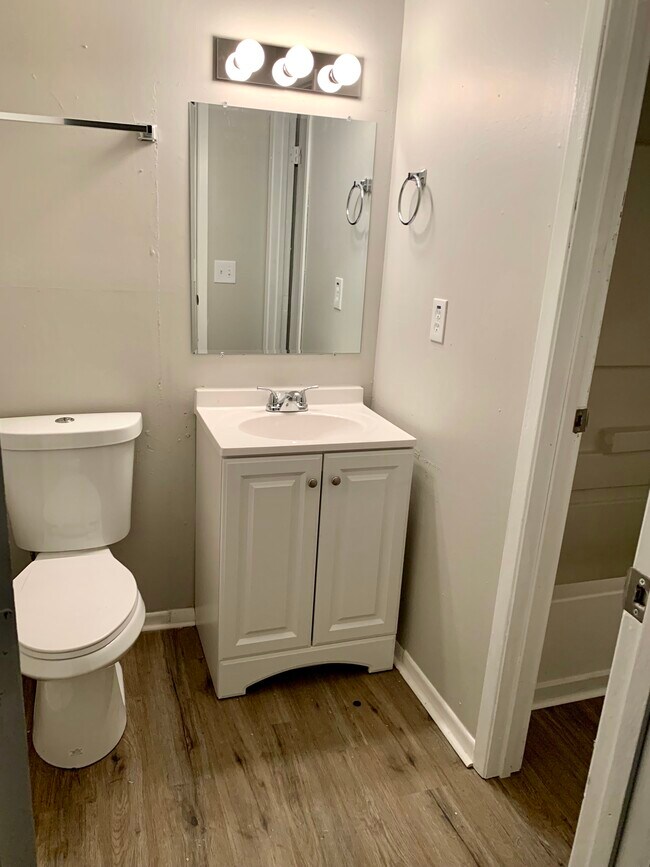 884 Gordon Smith Blvd Apartments Hamilton, OH