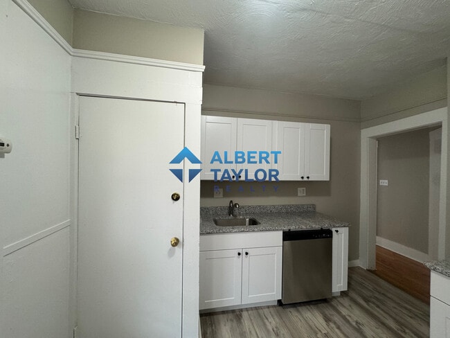 Photo - 6 Bowdoin Park Unit 1