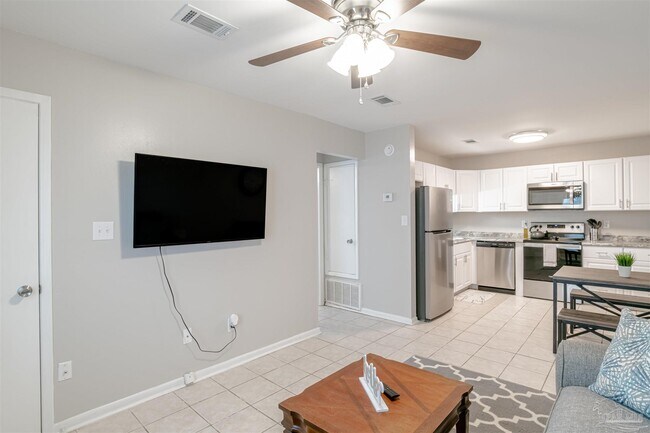 Photo - 1271 Redwood Ln Unidad D