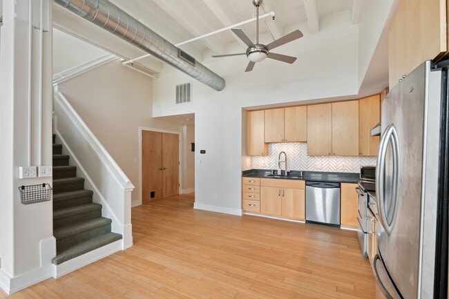 Photo - Available Now! Gorgeous 1 Bed, 2 Ba in the Historic Kress Building w/ Private Rooftop Patio!