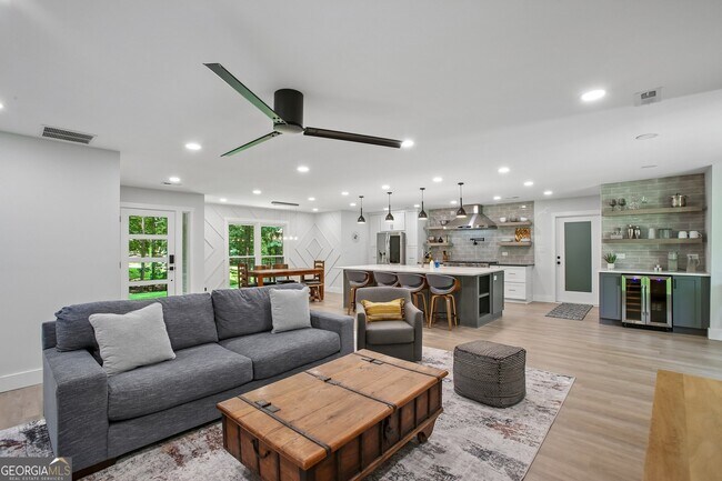 155 Aspen Way