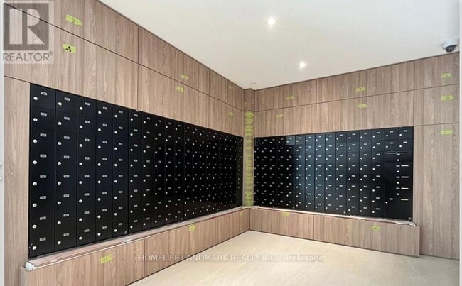 Photo - 8 Beverley Glen Blvd Unit 902