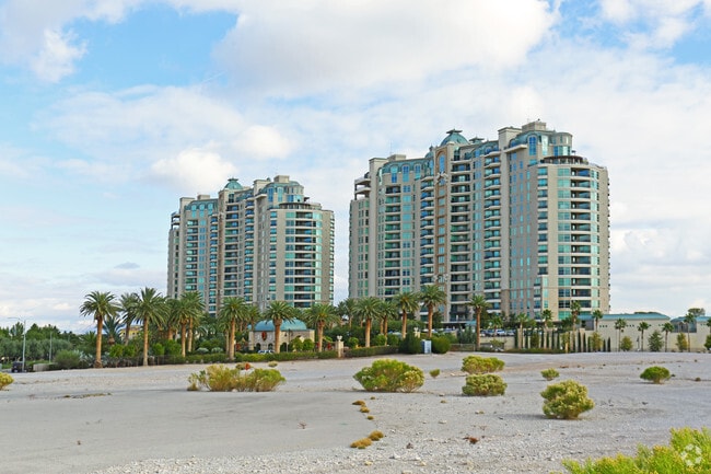 Photo - One Queensridge Place