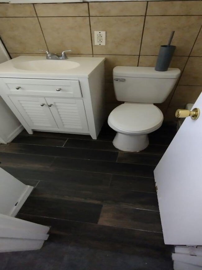 Photo - 204-206 Dewald St Unidad 206