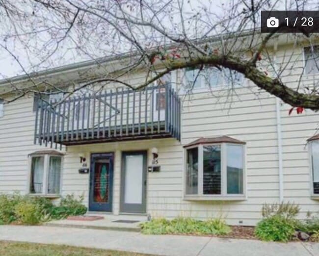 Photo - 115 Lakewood Gardens Ln