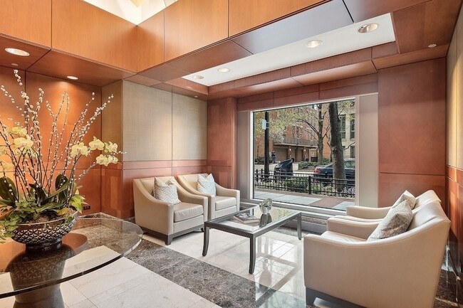 Photo - 445 E North Water St Unit 1305