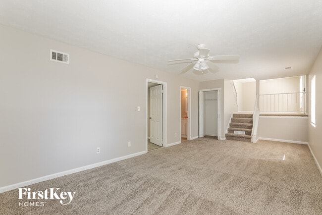 Photo - 8822 Ashwood Dr