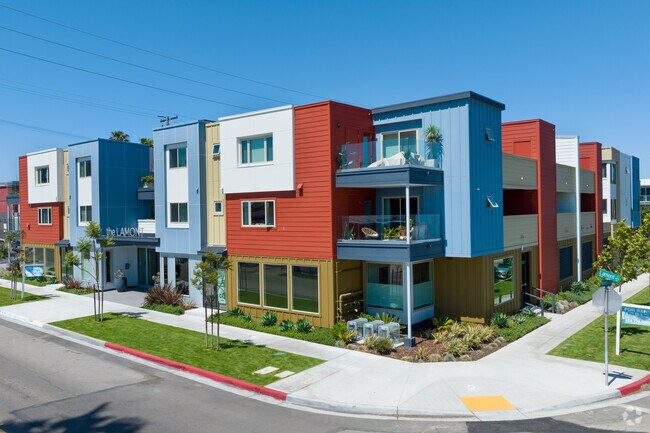 The Lamont - The Lamont Apartments
