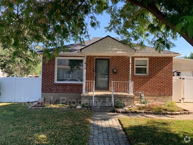 Building Photo - 150 W 1050 S Rental