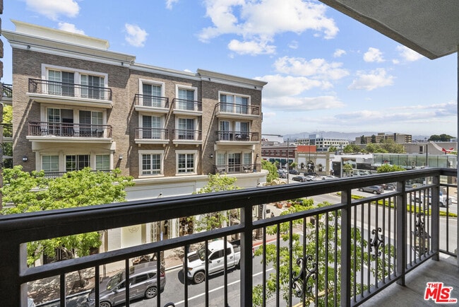 Photo - 317 Caruso Ave Condo Unit 317