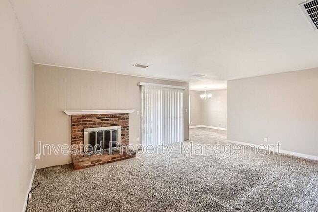 Photo - 7332 S Xenia Cir Unidad Apt B