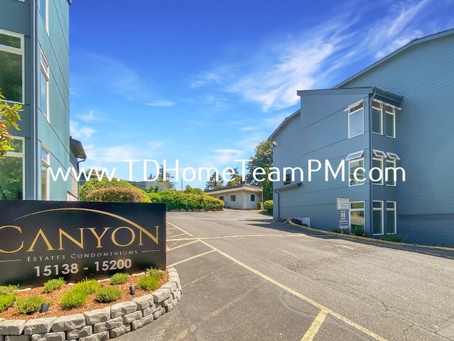 Photo - "Chic 2-Bed Condo with Scenic Views & Gran... Unit #813