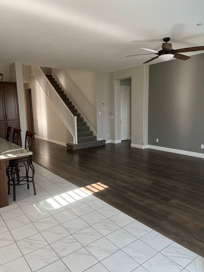 Newer home, Low maintenance landscaping an... Rental House Rental in