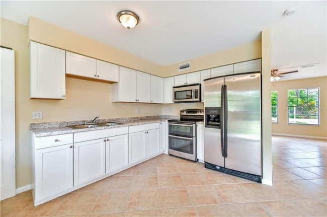 Photo - 503 Penn Rd W