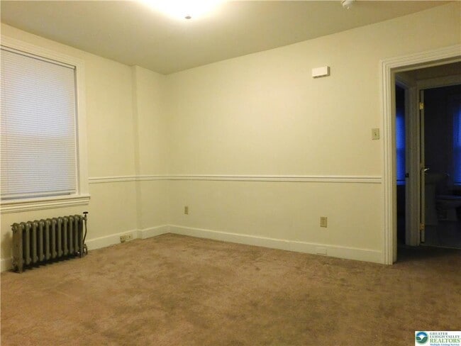 Photo - 826 Main St Unit 2