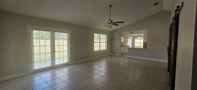 Photo - 2625 Spring Valley Cir