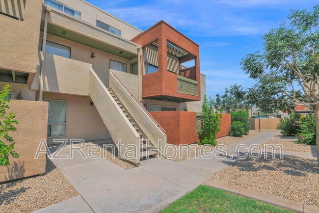 3600 Hayden Rd Unidad 2402