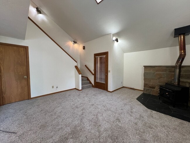 Photo - E Court Duplex Unit 658-68