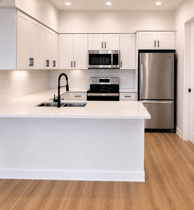 Photo - 10507-10157 157 St NW