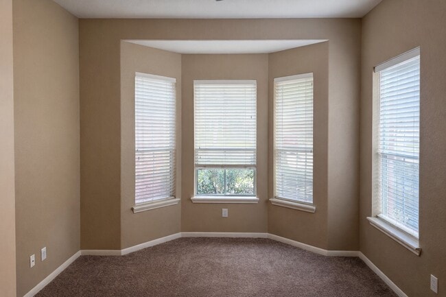 Photo - 3514 Apple Grove Dr