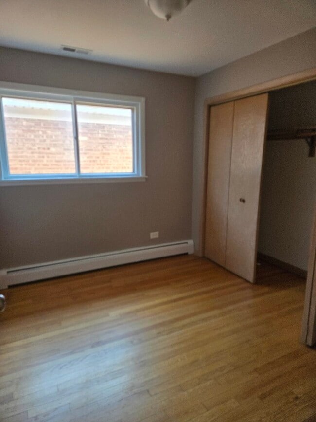 Photo - 5454 W Schubert Ave