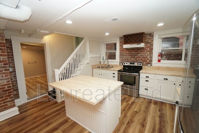 Photo - 1273 Ogden St Unidad B