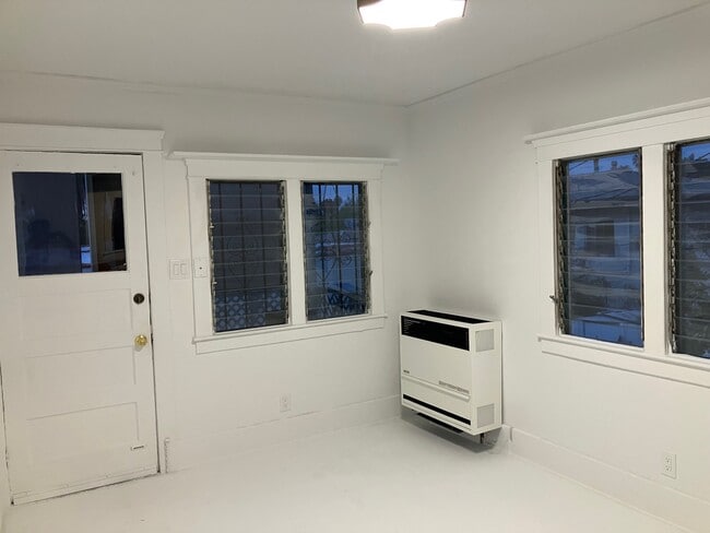 Photo - 622 N La Fayette Park Pl Unit 00