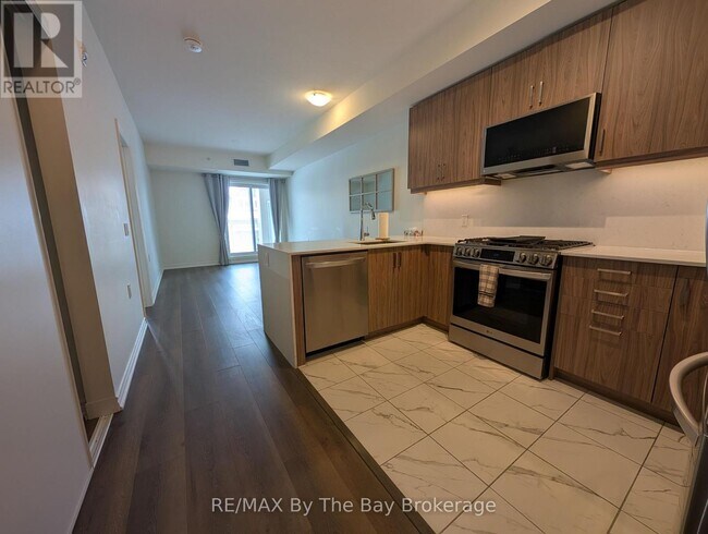 Photo - 5 Spooner Cres Unité 115