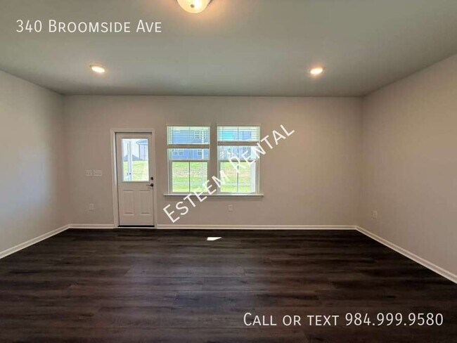 Photo - 340 Broomside Ave