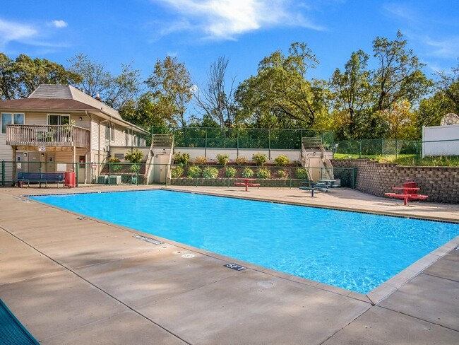 Photo - 12596 Gavotte Ave