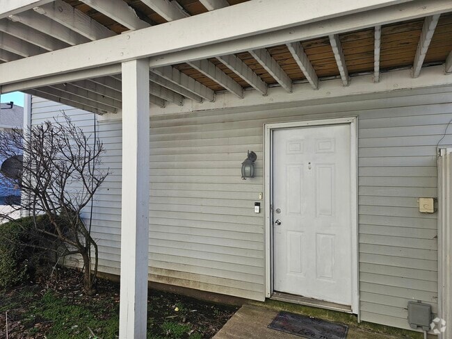 Building Photo - 2333 Carnation Dr Rental