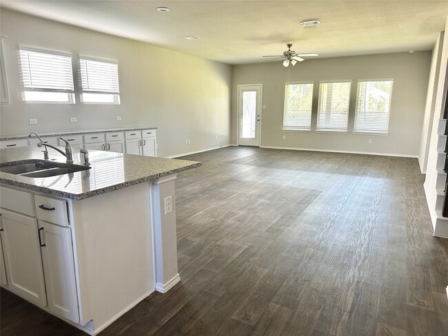 Photo - 12310 New River Trl