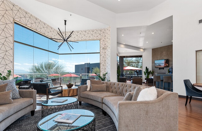 Photo - Luna at Fountain Hills