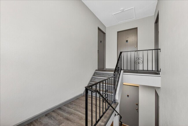 Photo - Goood Morning Morganford! Unidad 3536-G