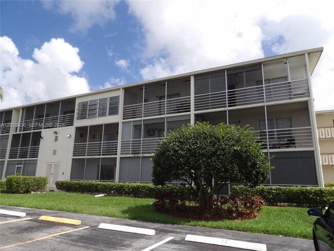 Building Photo - 77 Preston Way Unit 77