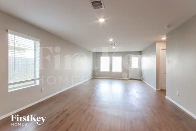 Photo - 9202 Burnet Flds Dr