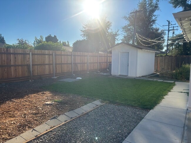 Photo - 1166 West Ct