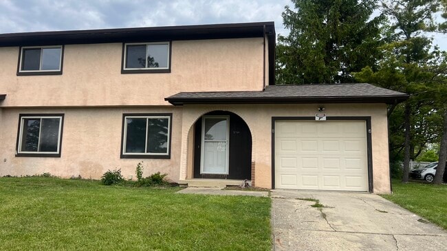 Building Photo - 5786 Applebrook Ct