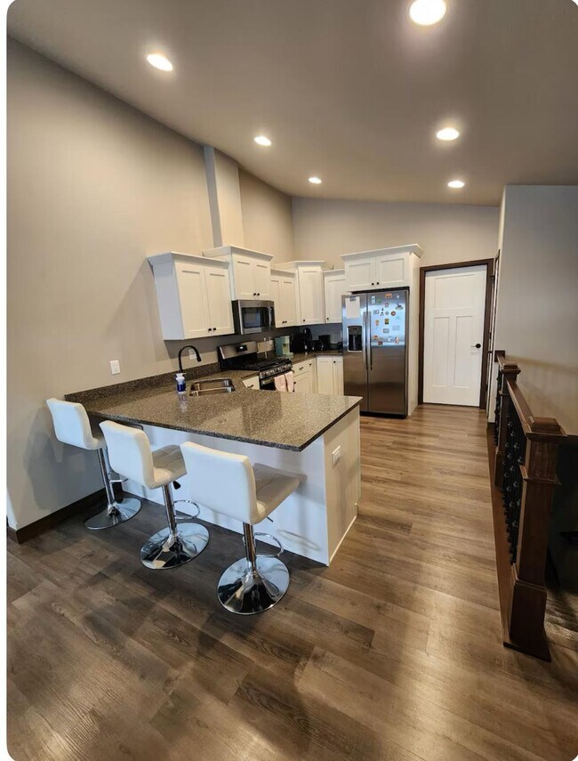 Photo - 622 Creekside Dr